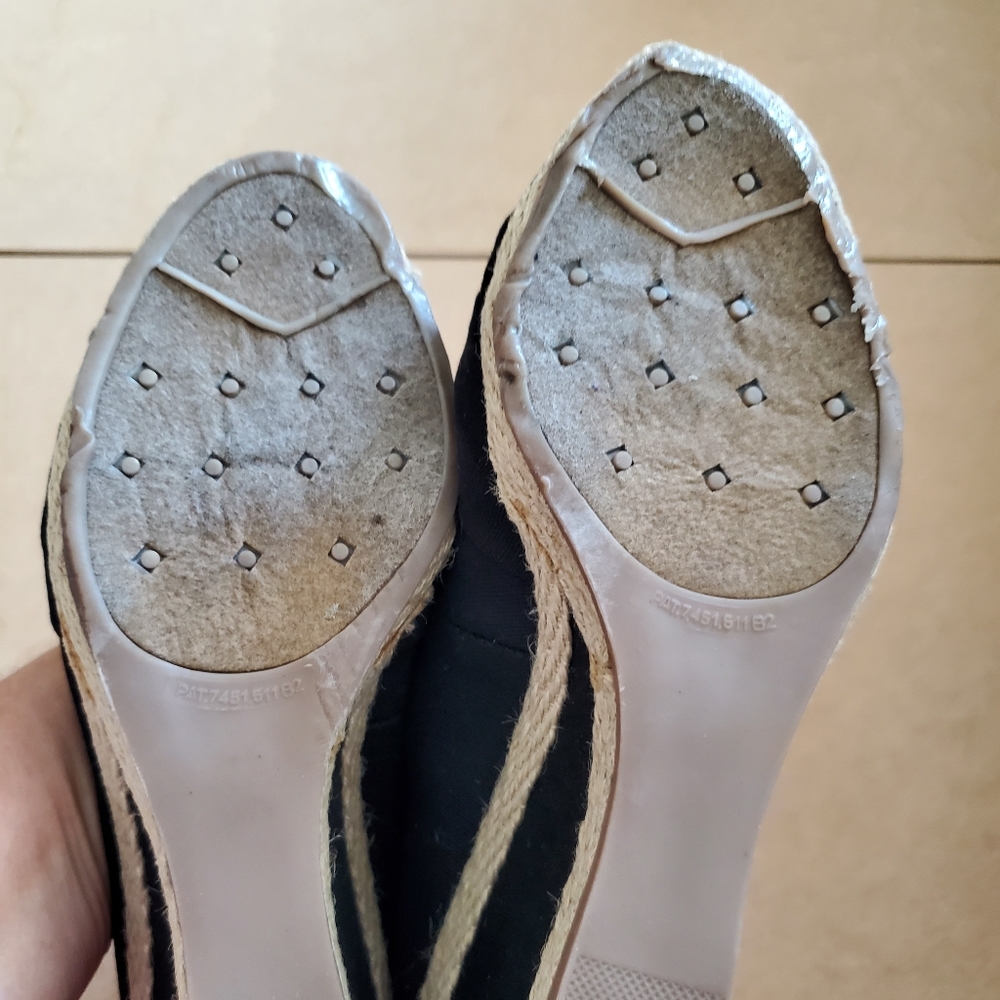 Shoes - Picture 11 of 13